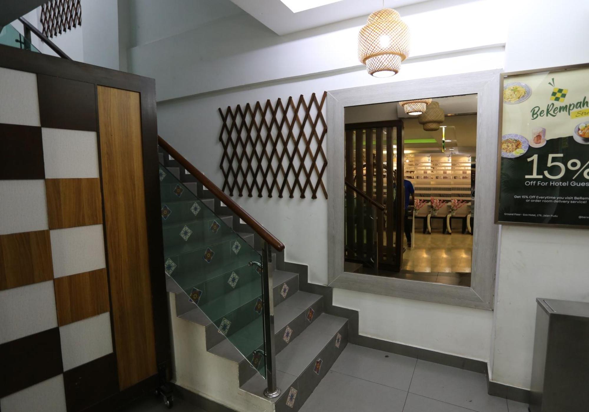 Eco Hotel At Bbcc Kuala Lumpur Luaran gambar